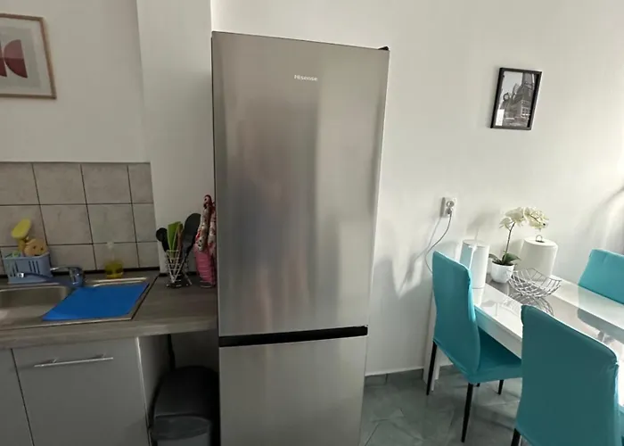 Aurora - 70 M From The Sea