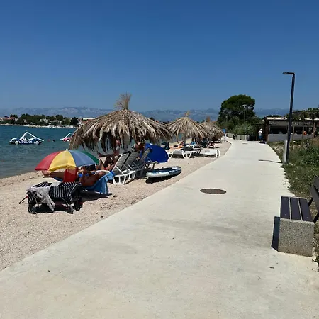 Aurora - 70 M From The Sea Apartment Vrsi