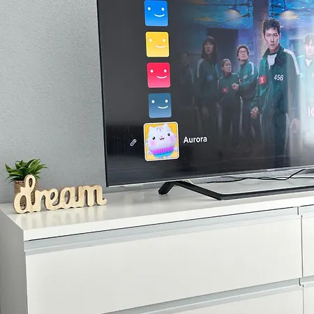 Apartment Aurora - 70 M From The Sea *