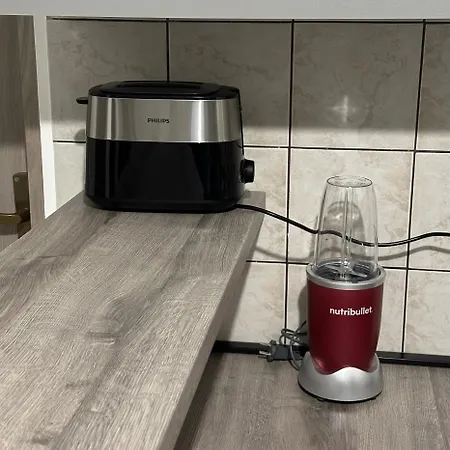 Aurora - 70 M From The Sea *