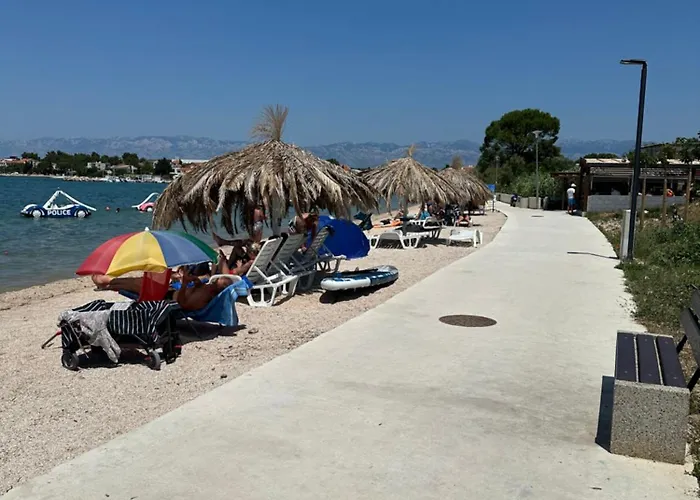 Aurora - 70 M From The Sea Apartment Vrsi